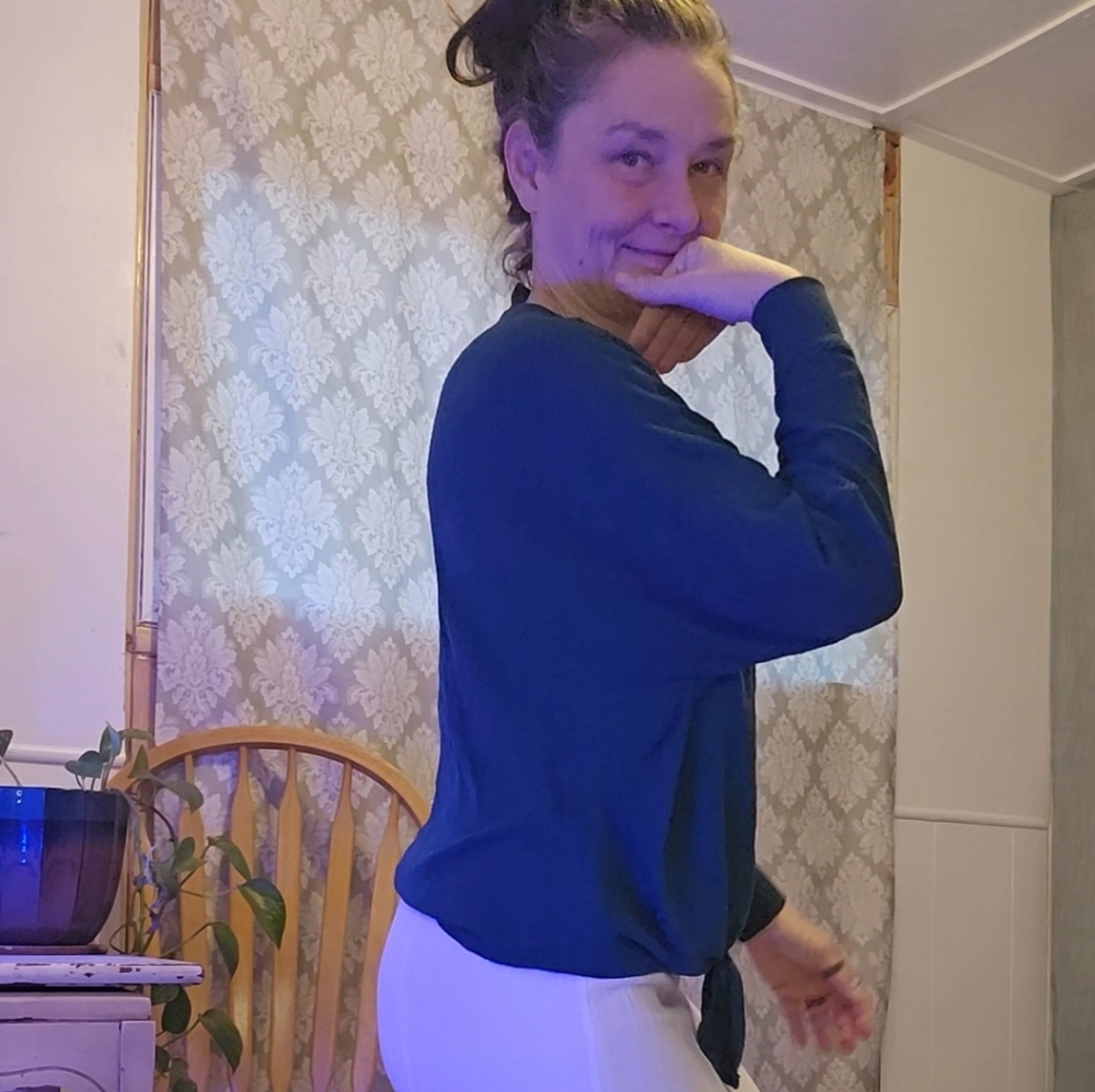 Iz Byer Blue Long Sleeve Top